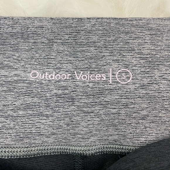 Outdoor Voices “Springs 7/8 Leggings” Grey and Blue, Size Small - Picture 4 of 8